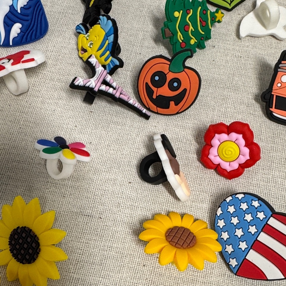 Colorful straw Charms Collection - Picture 2 of 2